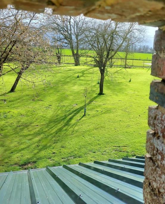 Gite Au Haras D'Agathe Et Ses Princes Les Barils 外观 照片